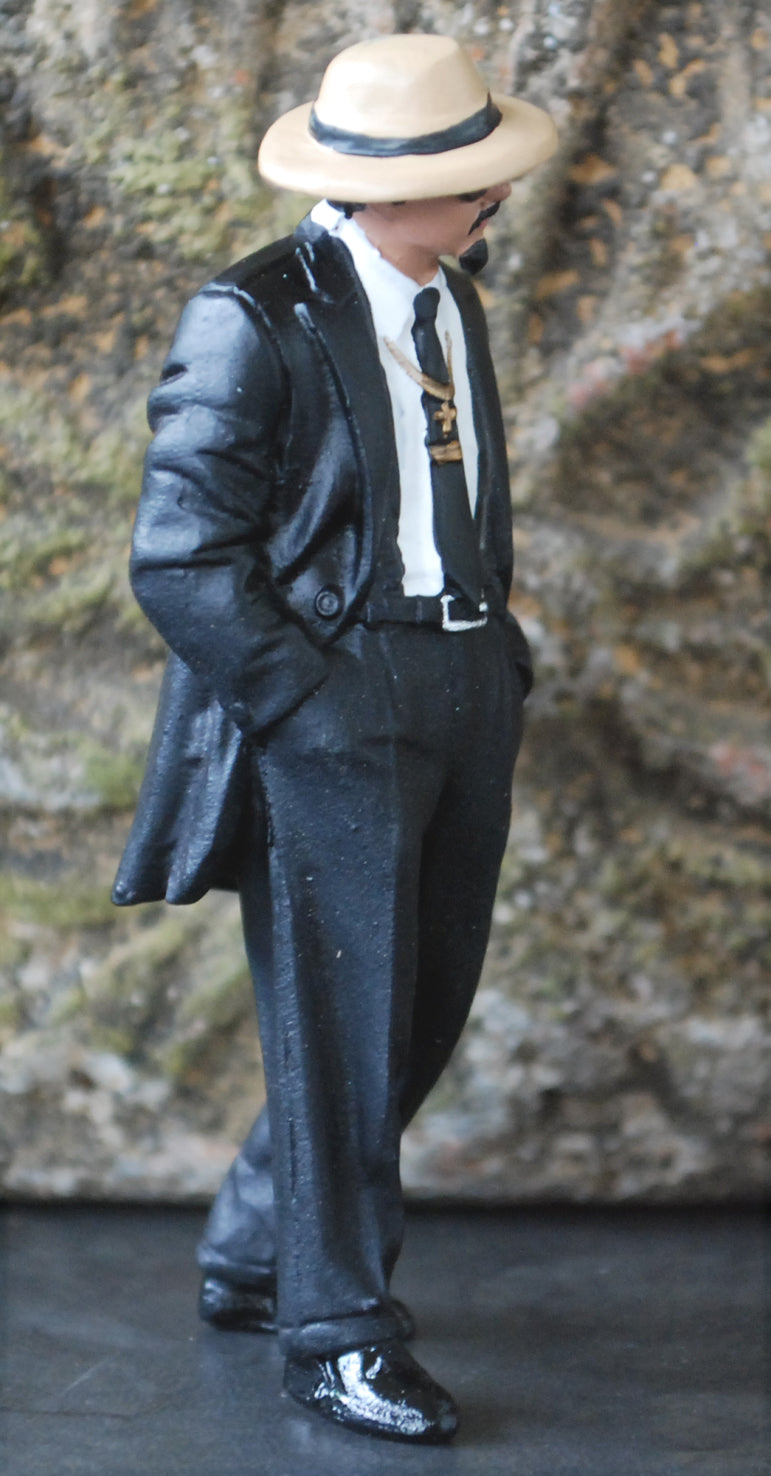 25405 American Diorama Hanging Out III #5 1:24