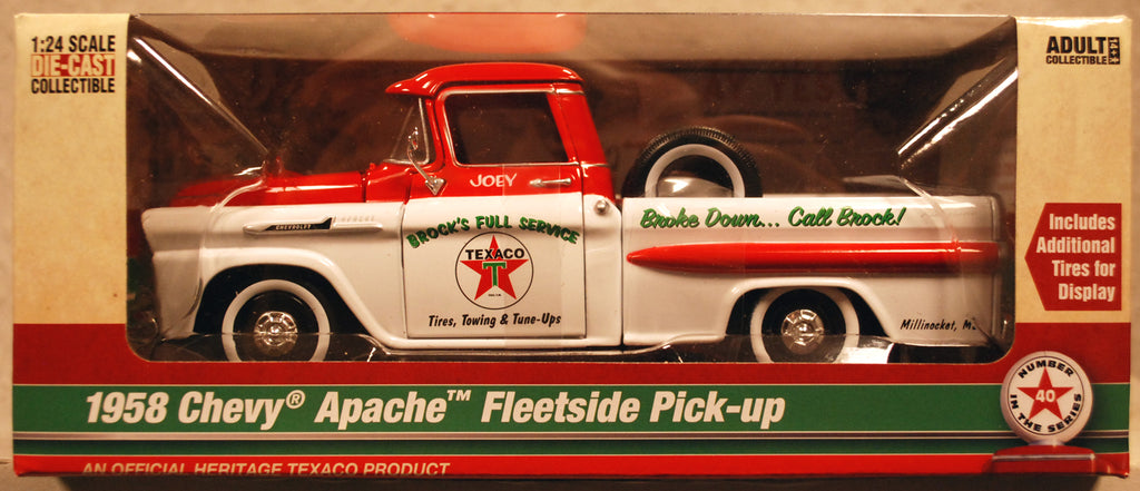 Autoworld CP8208 1958 Chevrolet Apache Fleetside Pickup Texaco 1:24
