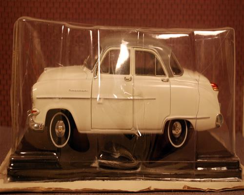 1954 Opel Kapitän 1:24 Fabbri / White Box / Hachette