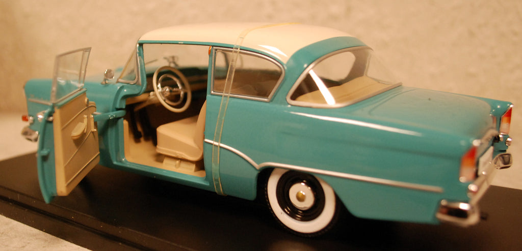 1957 Opel Olympia Rekord 1:24 Fabbri / White Box / Hachette