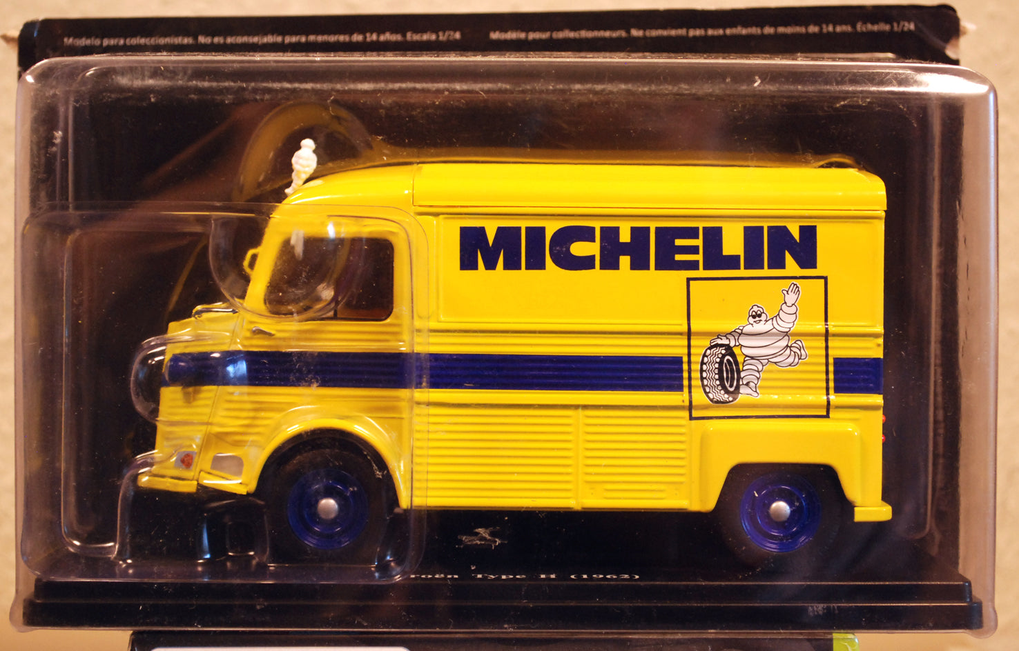 1962 Citroen Type H Michelin 1:24 Fabbri / White Box / Hachette