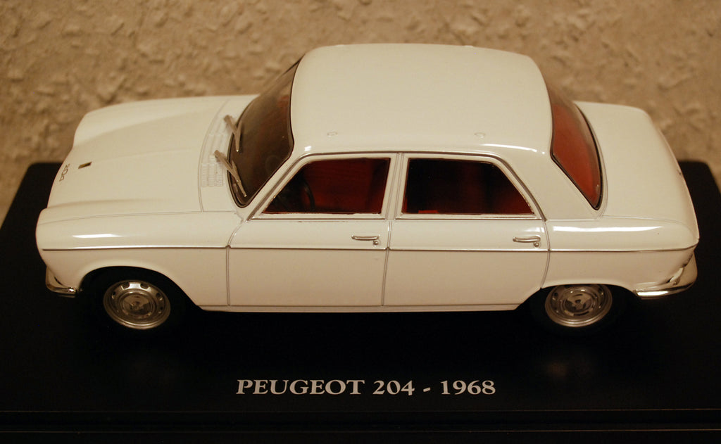 1968 Peugeot 204 1:24 Fabbri  White Box Hachette