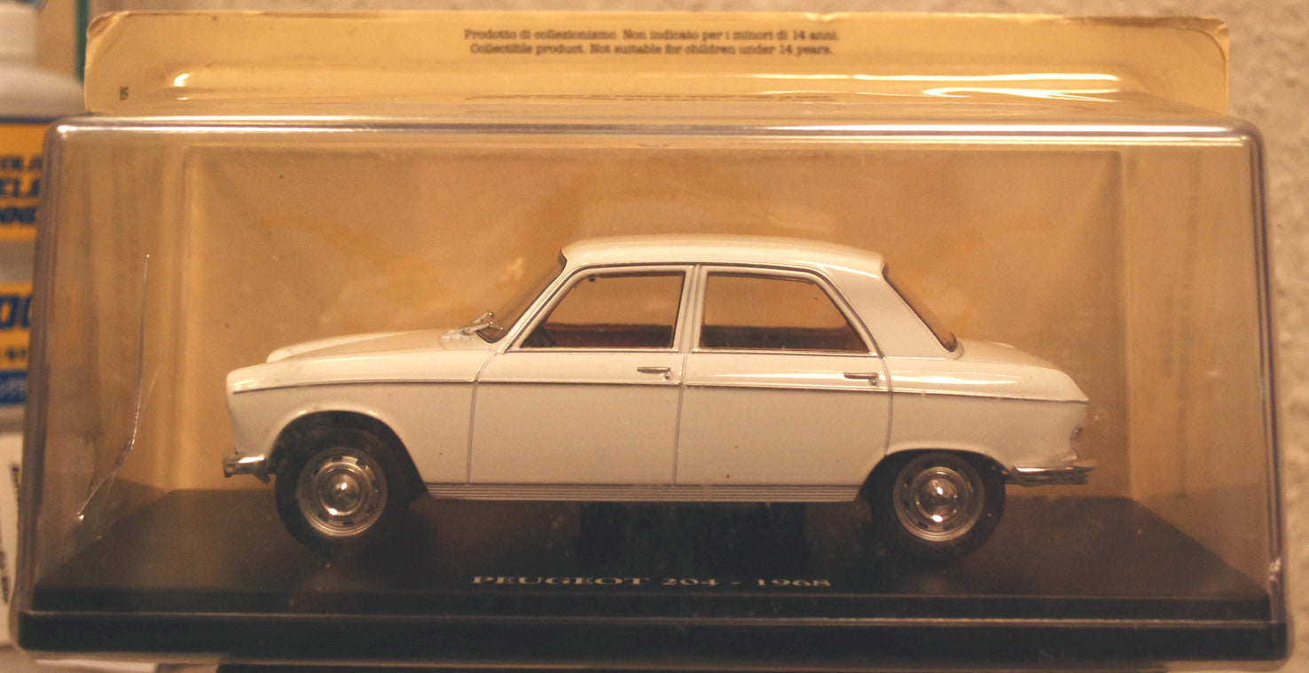 1968 Peugeot 204 1:24 Fabbri  White Box Hachette