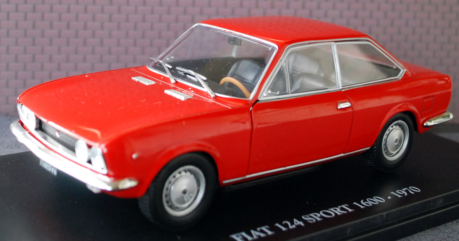 1970 Fiat 124 Sport 1600 1:24 Fabbri / White Box / Hachette