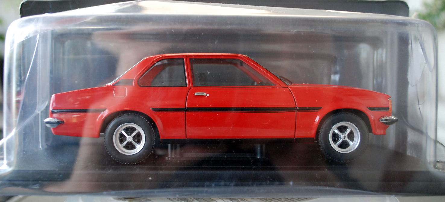 1975 Opel Ascona B 1:24 Fabbri / White Box / Hachette