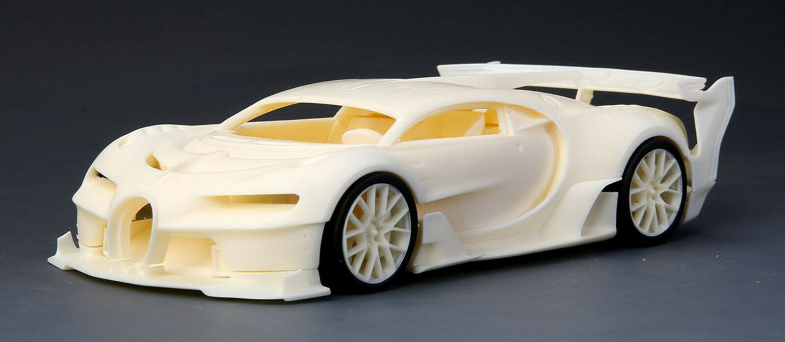 2015 Bugatti Vision Gran Tourismo 1:24 Alpha Model 02-0001