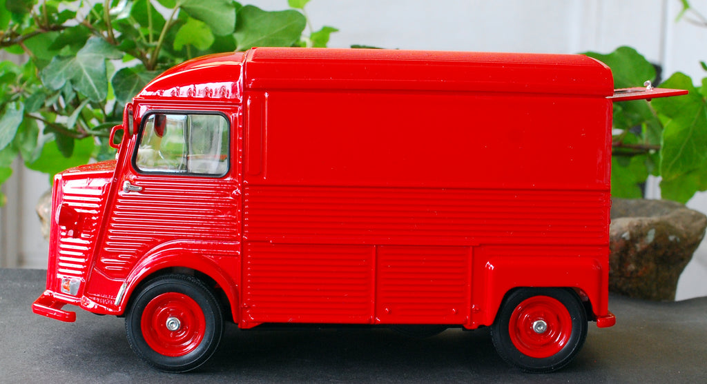 1962 Citroen Fourgon Type H / HY 1:24 Welly 24019W