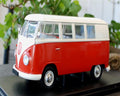 1960 Volkswagen VW Bus Bulli T1 1:24 Fabbri / White Box / Hachette