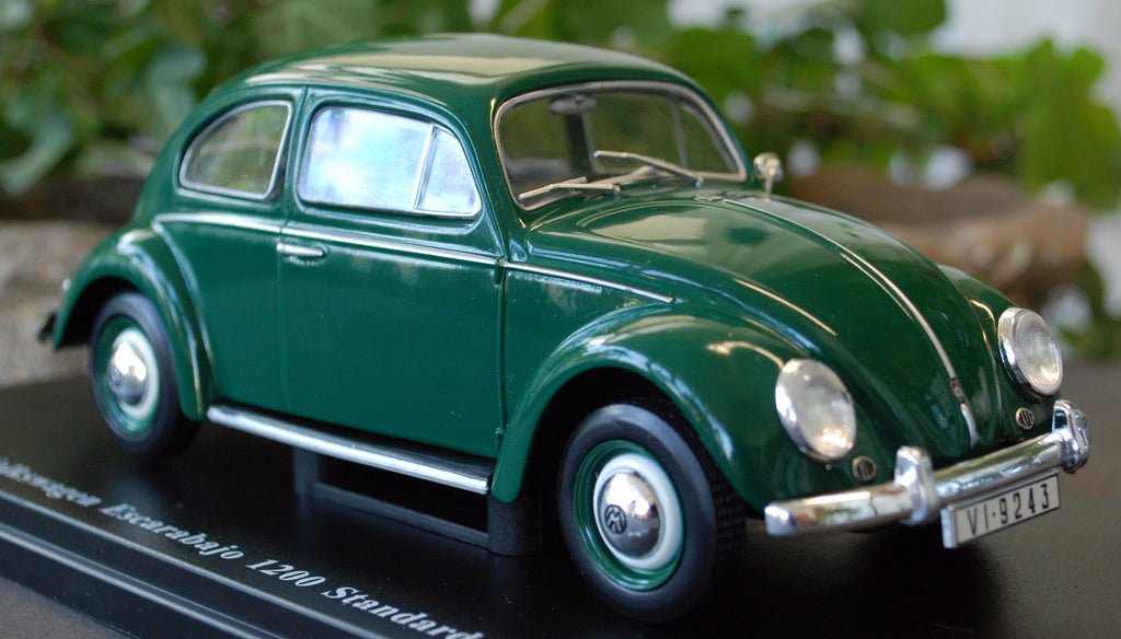 1960 Volkswagen VW 1200 Standard Käfer Beetle 1:24 Fabbri / White Box / Hachette