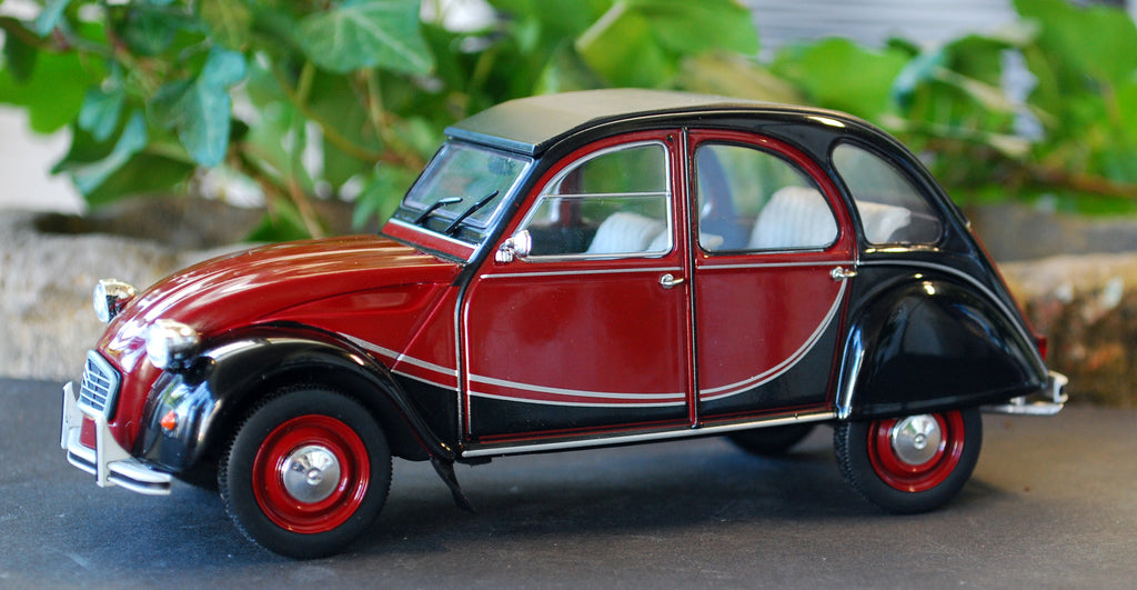 1982 Citroen 2 CV Charleston 1:24 Fabbri / White Box / Hachette