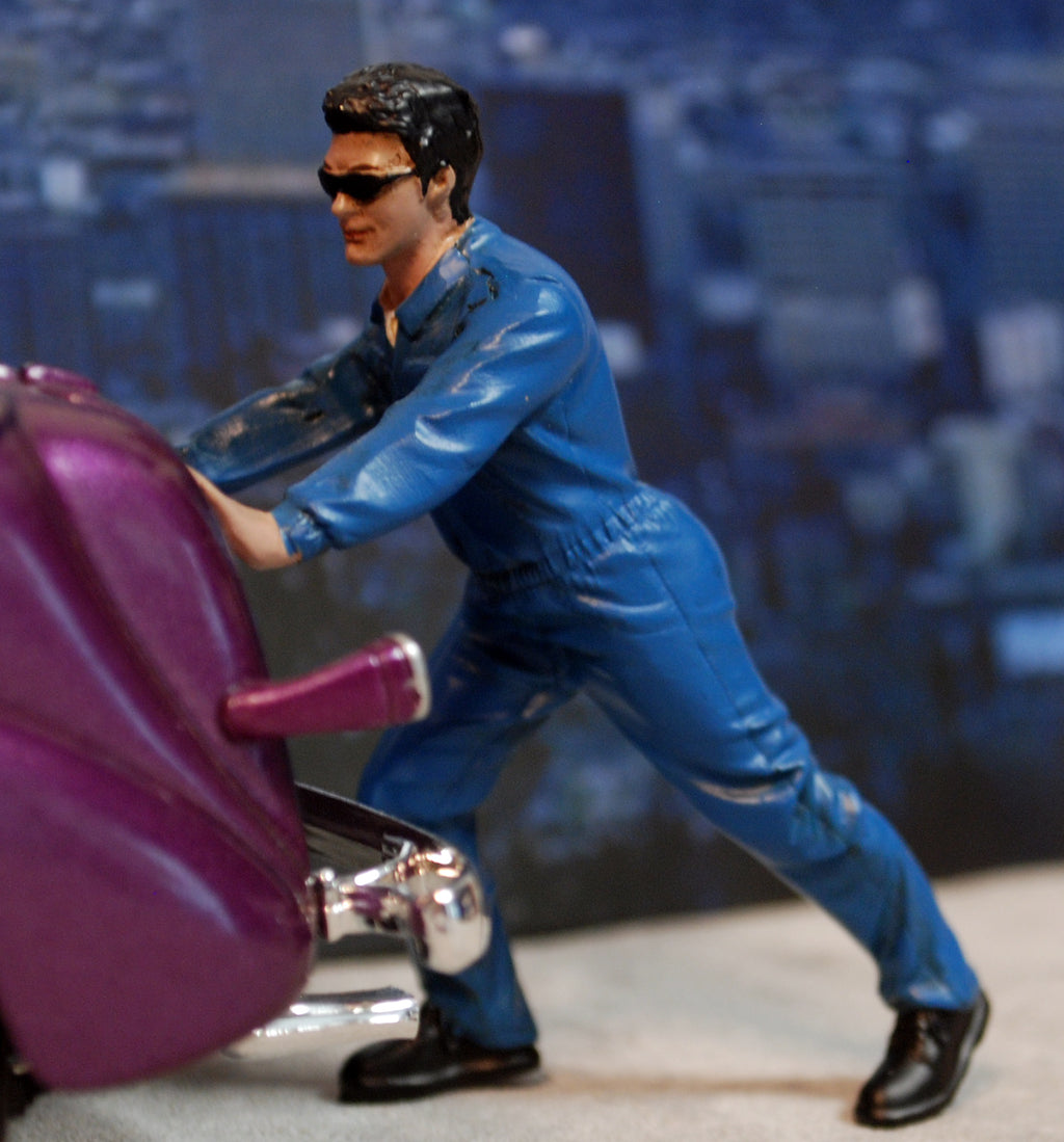 23902 American Diorama Mechanic Ken blau 1:24