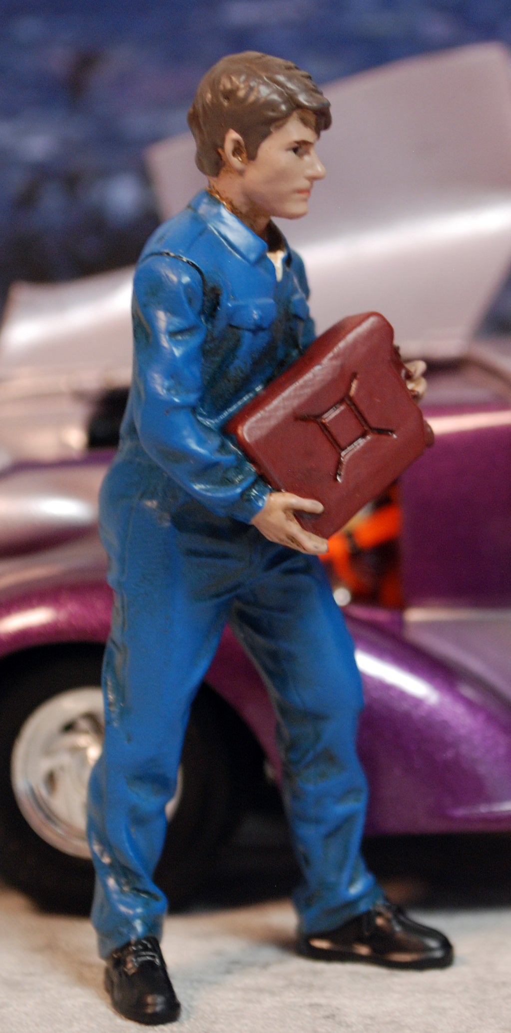 23904 American Diorama Mechanic Dan blau 1:24