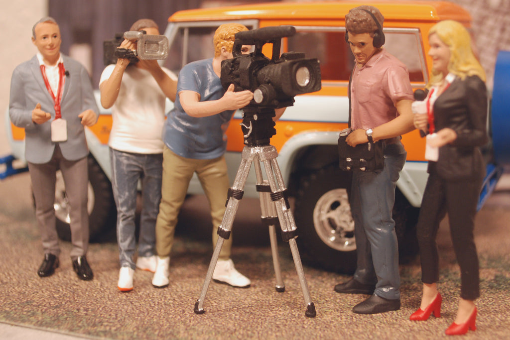 24401B American Diorama On Air Set alle 5 Figuren 1:24