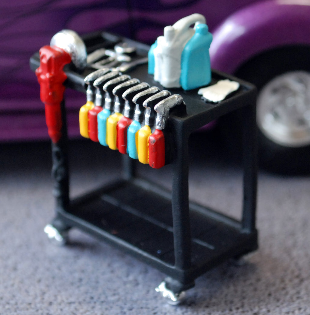 24603B American Diorama Detail Master Detailing Cart Set mit Figur 1:24