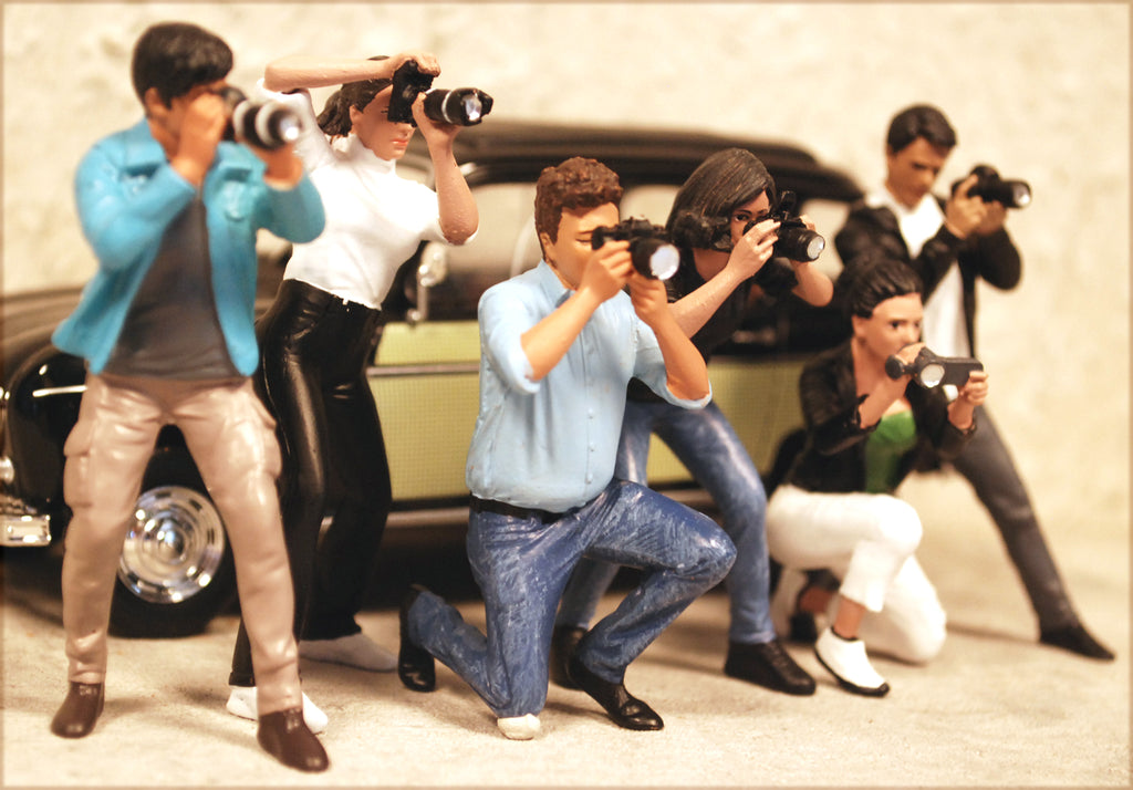 25301B American Diorama Photographers Set of 6 1:24