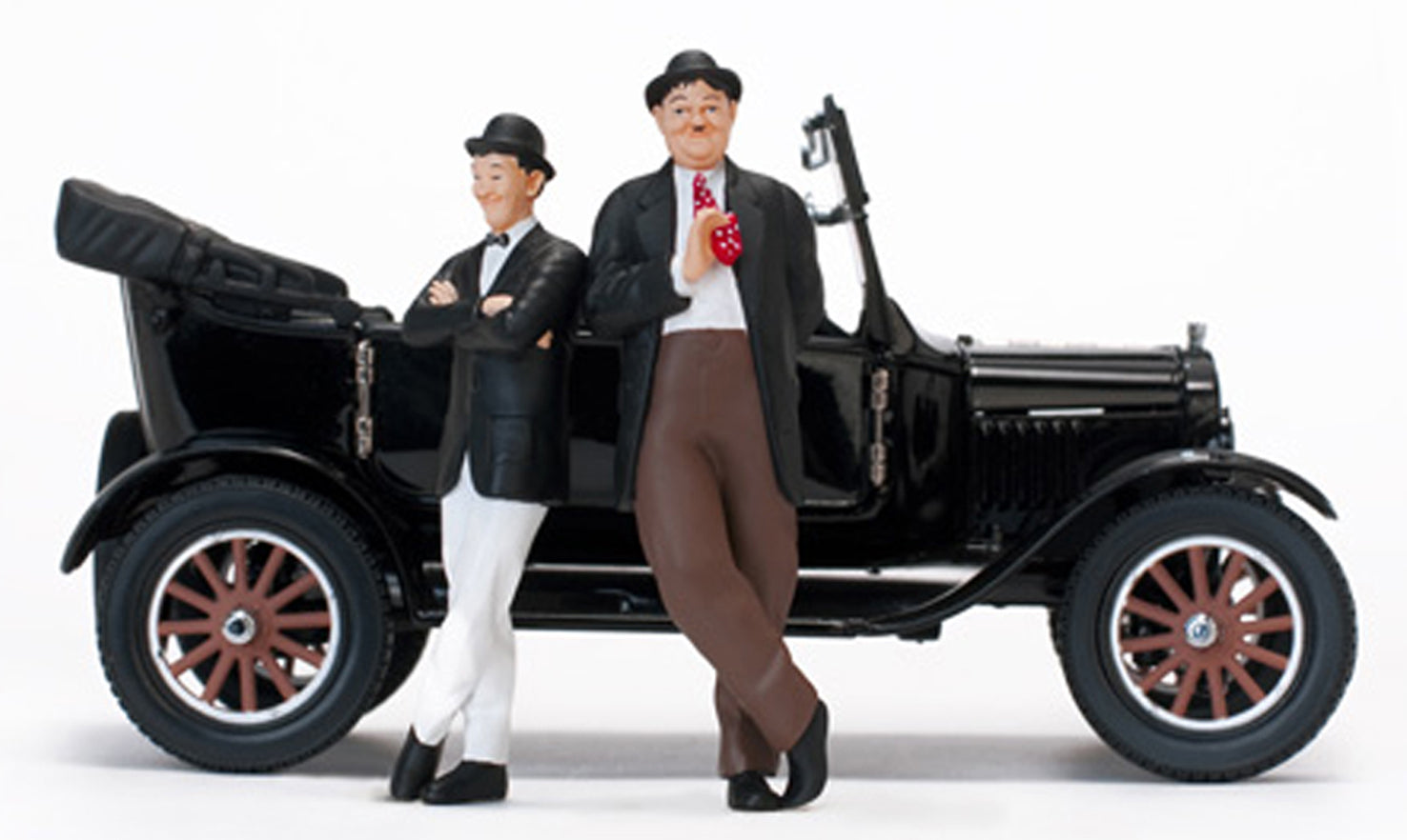 Sun Star 1905 1925 Ford Model T Dick & Doof 1:24 Sonderpreis