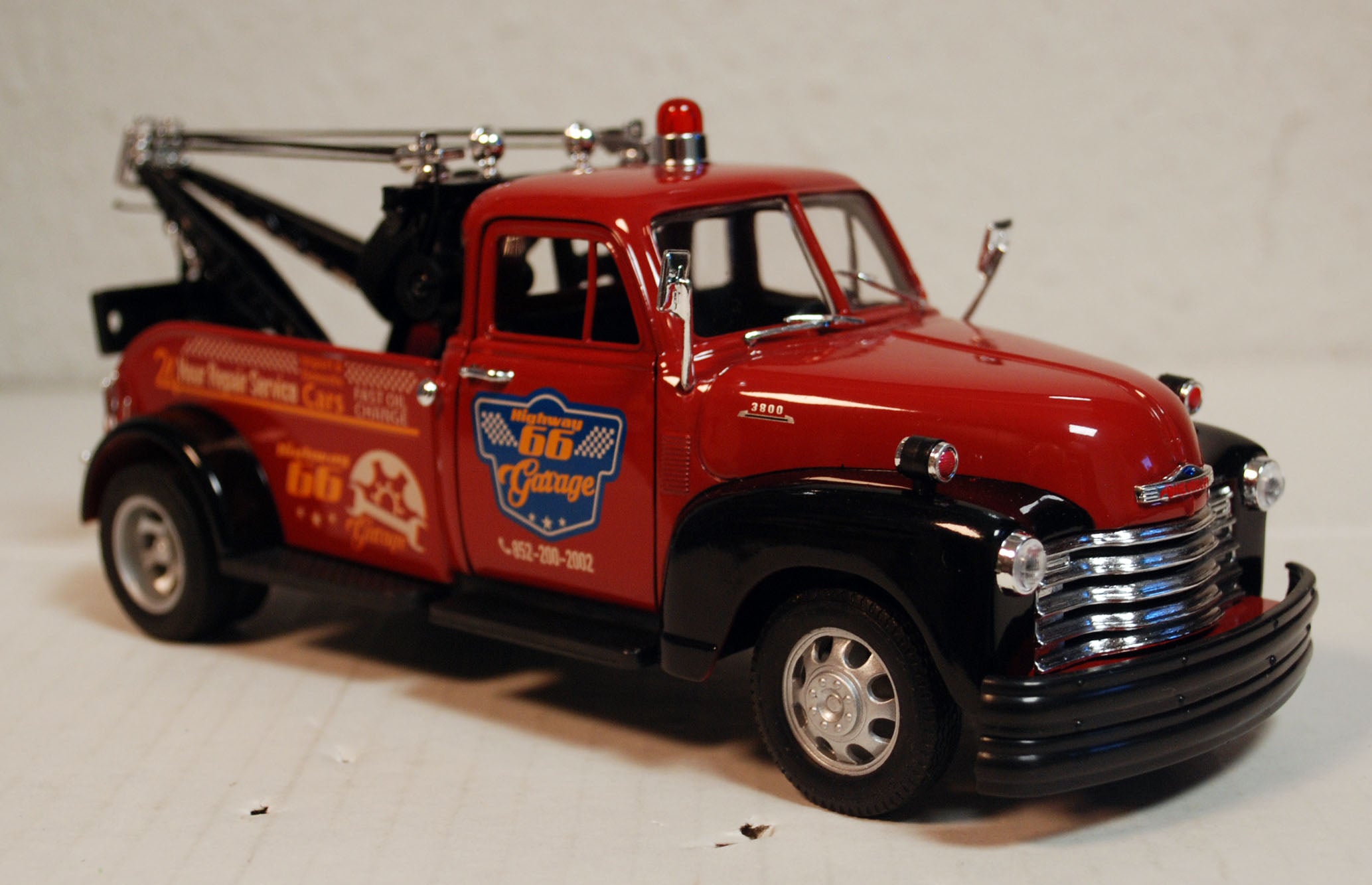 Welly 22086r 1953 Chevrolet Tow Truck Pickup Wrecker Abschlepper 1:24