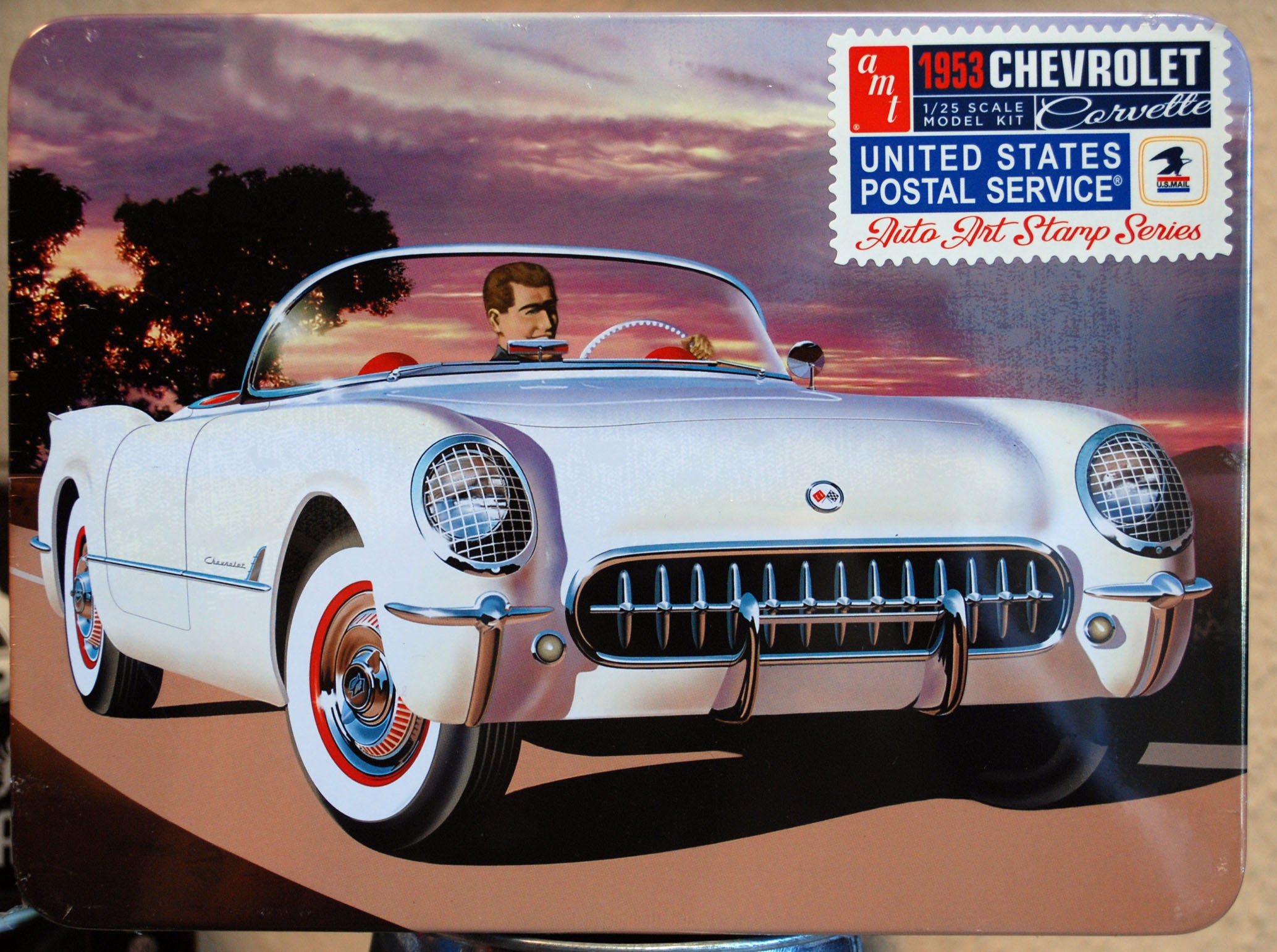 AMT 1244 1953 Chevrolet Corvette 2´n1 1:25 Collector Tin