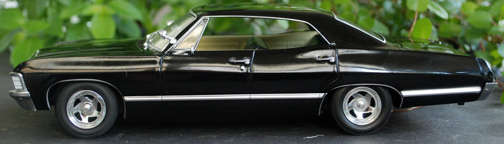 1967 Chevrolet Impala Sport Sedan wie Supernatural 1:24 Greenlight 84035