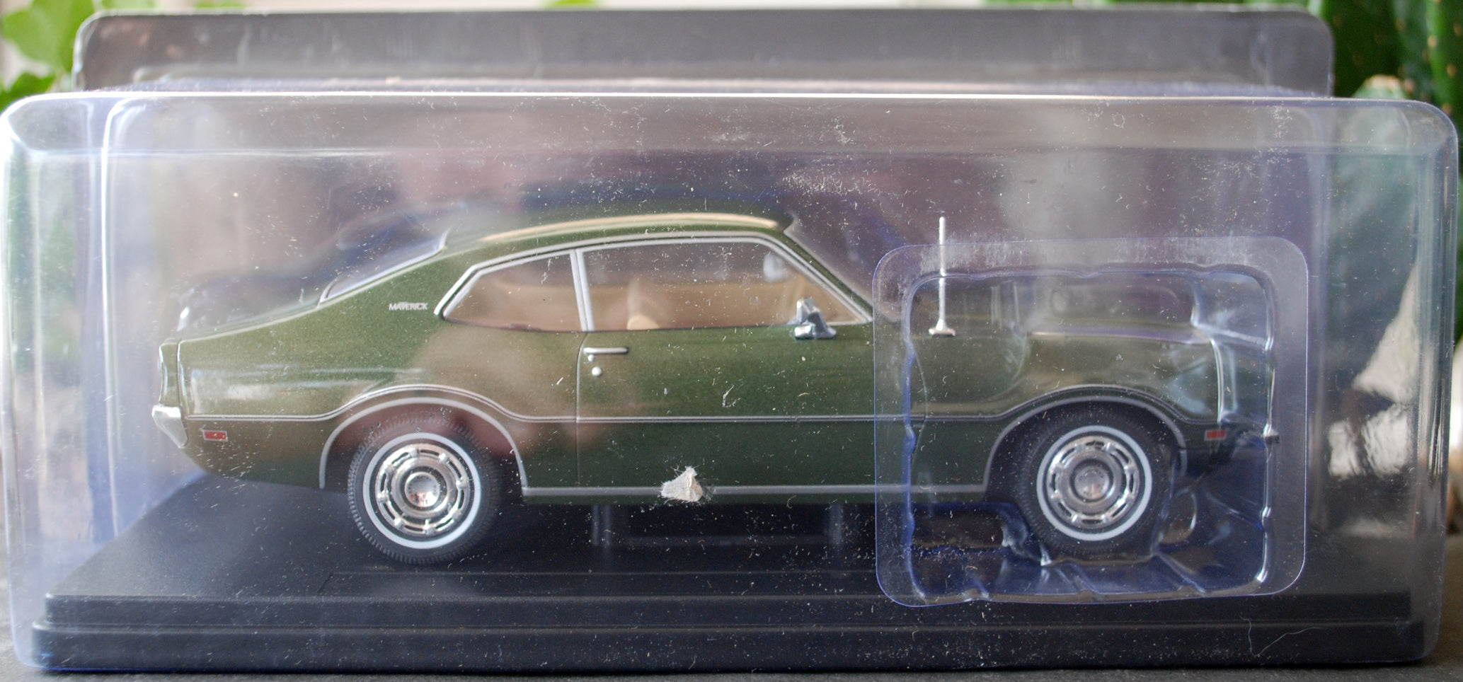 1974 Ford Maverick 1:24 Fabbri / White Box / Hachette