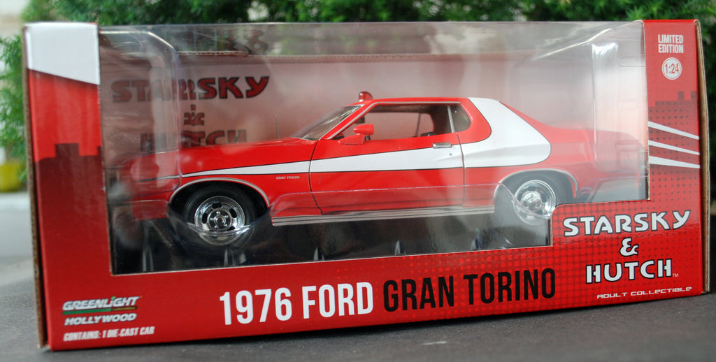 Green Light 84042 1976 Ford Gran Torino Starsky & Hutch 1:24
