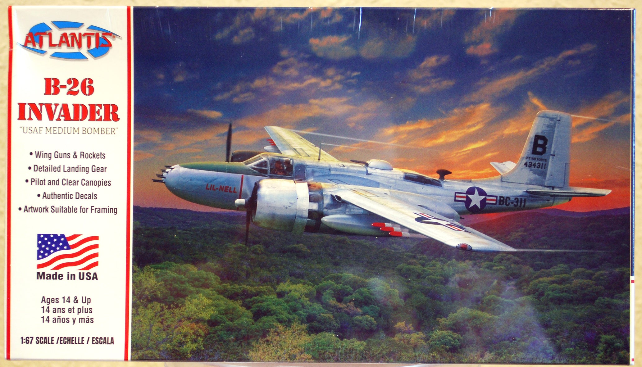 Atlantis 6818 Boeing B-26 Invader 1:67