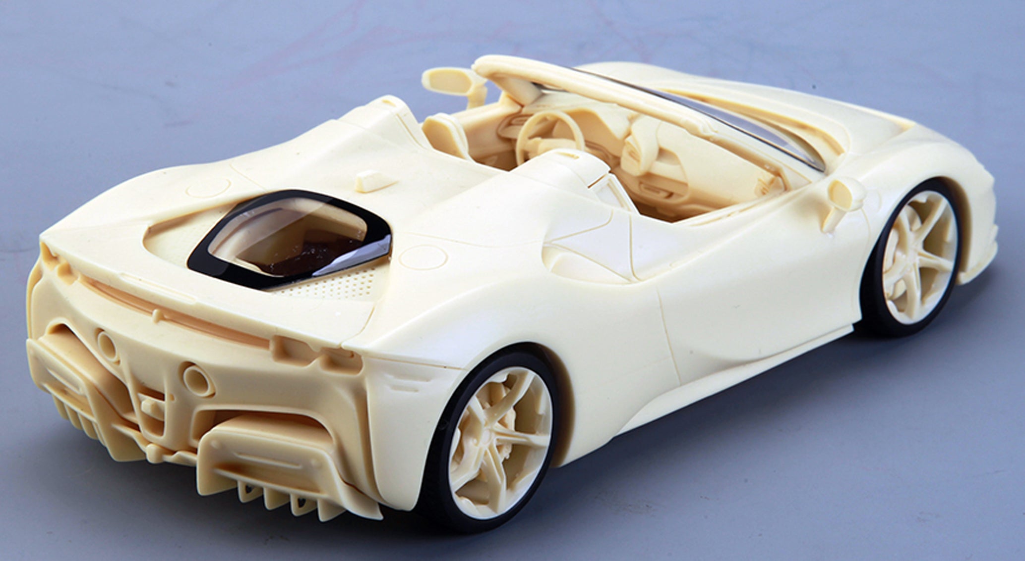 2021 Ferrari SF90 Spider 1:24 Alpha Model 02-0044 neu 2022
