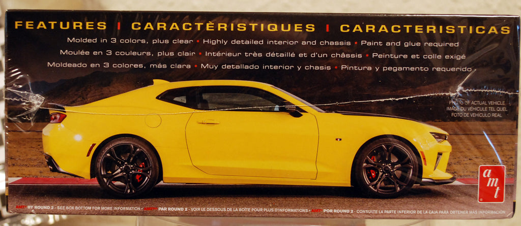 AMT 1074 2017 Chevrolet Camaro SS 1LE Coupe, 1:25,