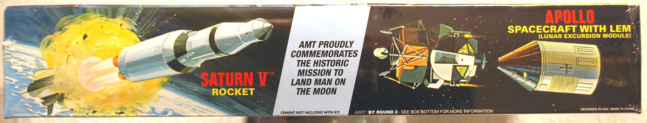 AMT 1174 Saturn V Rocket & Apollo Spacecraft 1:200