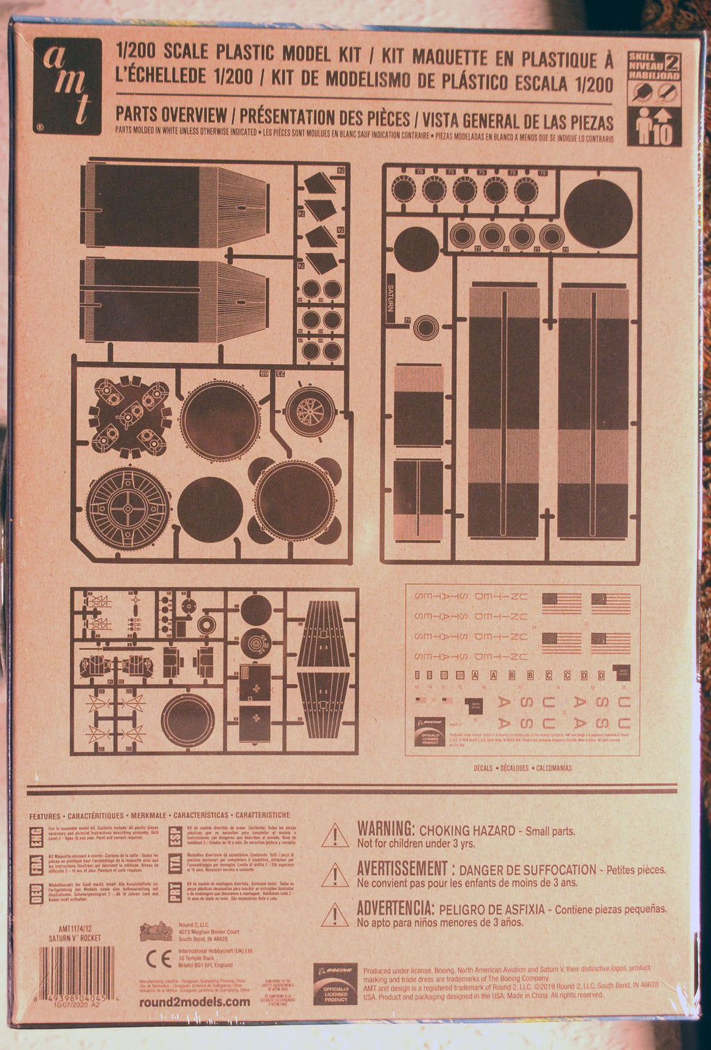 AMT 1174 Saturn V Rocket & Apollo Spacecraft 1:200