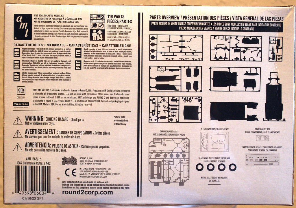 AMT 1365 1967 Oldsmobile 4-4-2 Cutlass 1:25