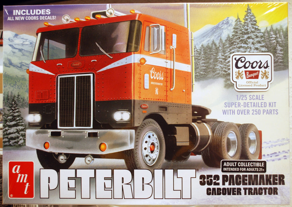 Peterbilt 352 Pacemaker Tractor COE Coors Banquet 1:25 AMT 1375