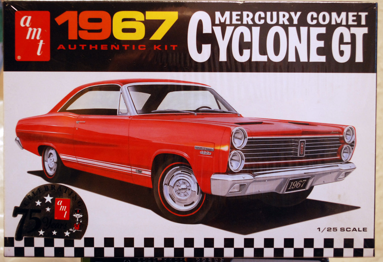 AMT 1386 1967 Mercury Comet Cyclone GT 1:25