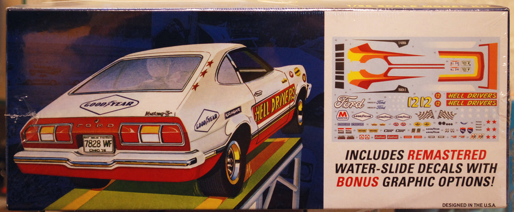 AMT 1475 1977 Ford Mustang II Hell Drivers 1:25 Bausatz wieder 2024
