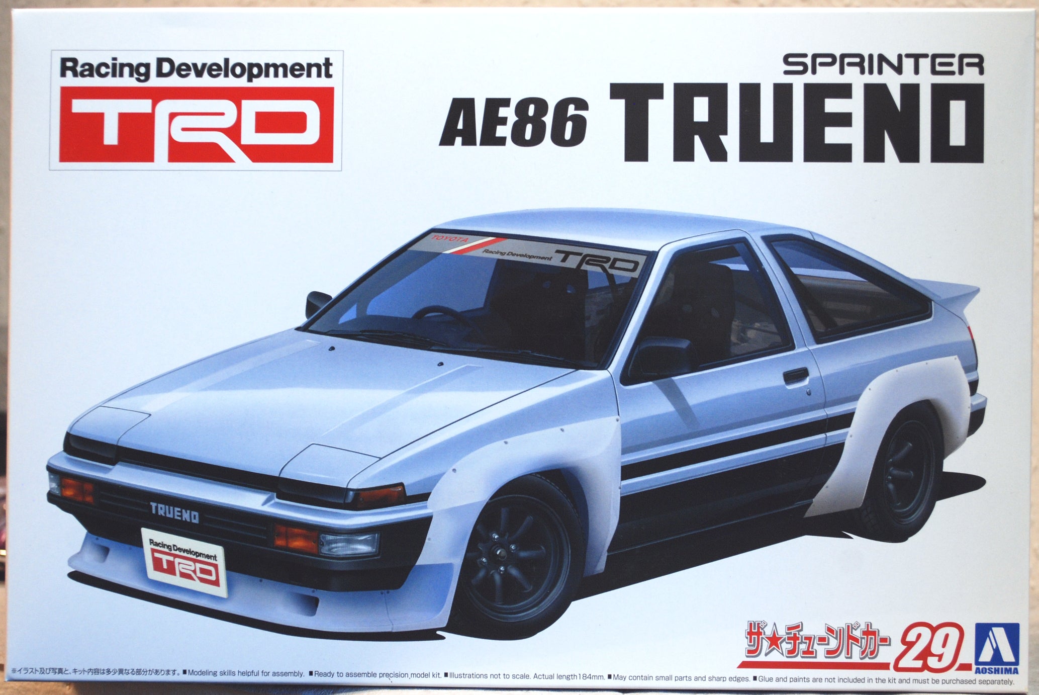 Aoshima 058961 1983 Toyota Corolla Trueno Sprinter AE86 TRD JDM 1:24