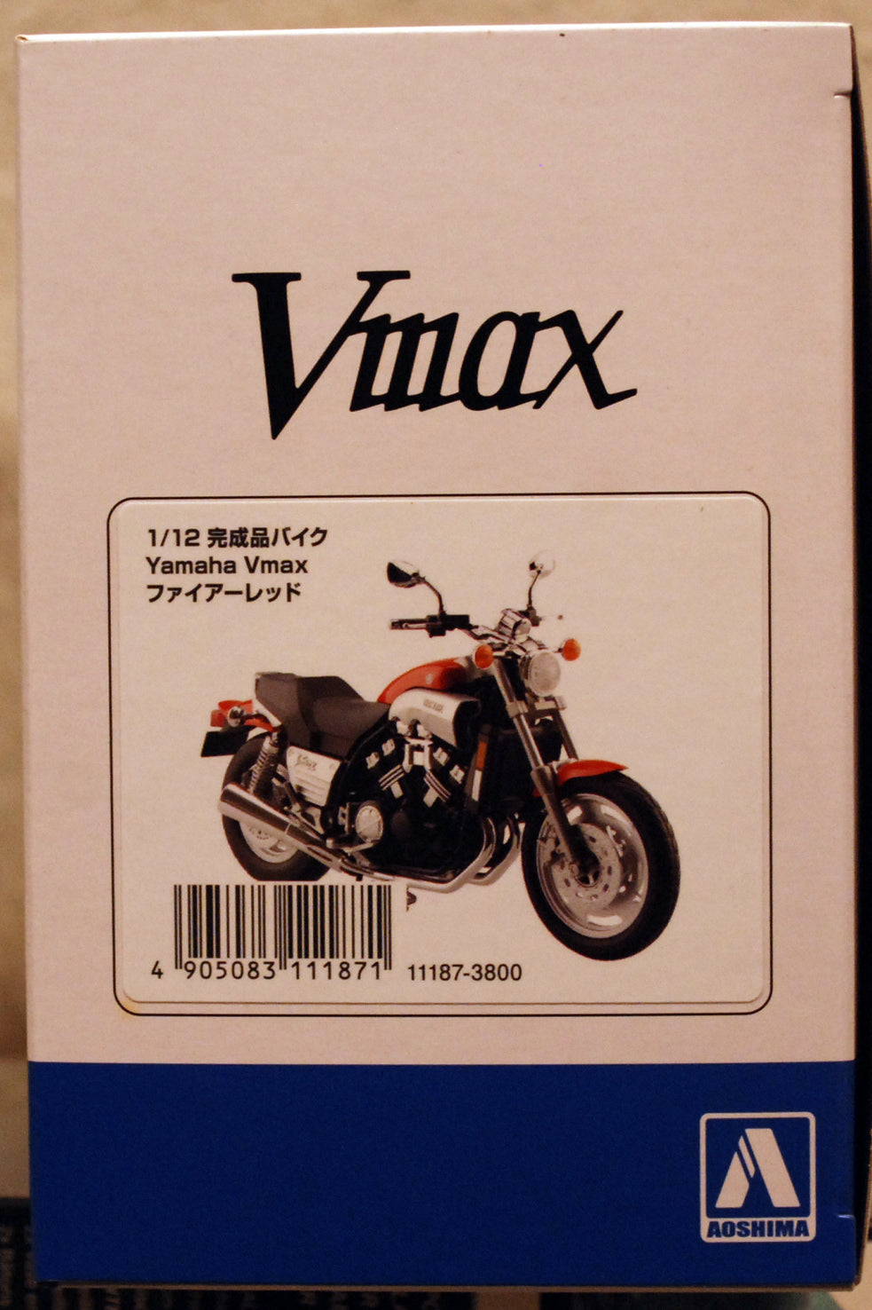 Aoshima 111871 Yamaha Vmax Fire Red Fertigmodell 1:12