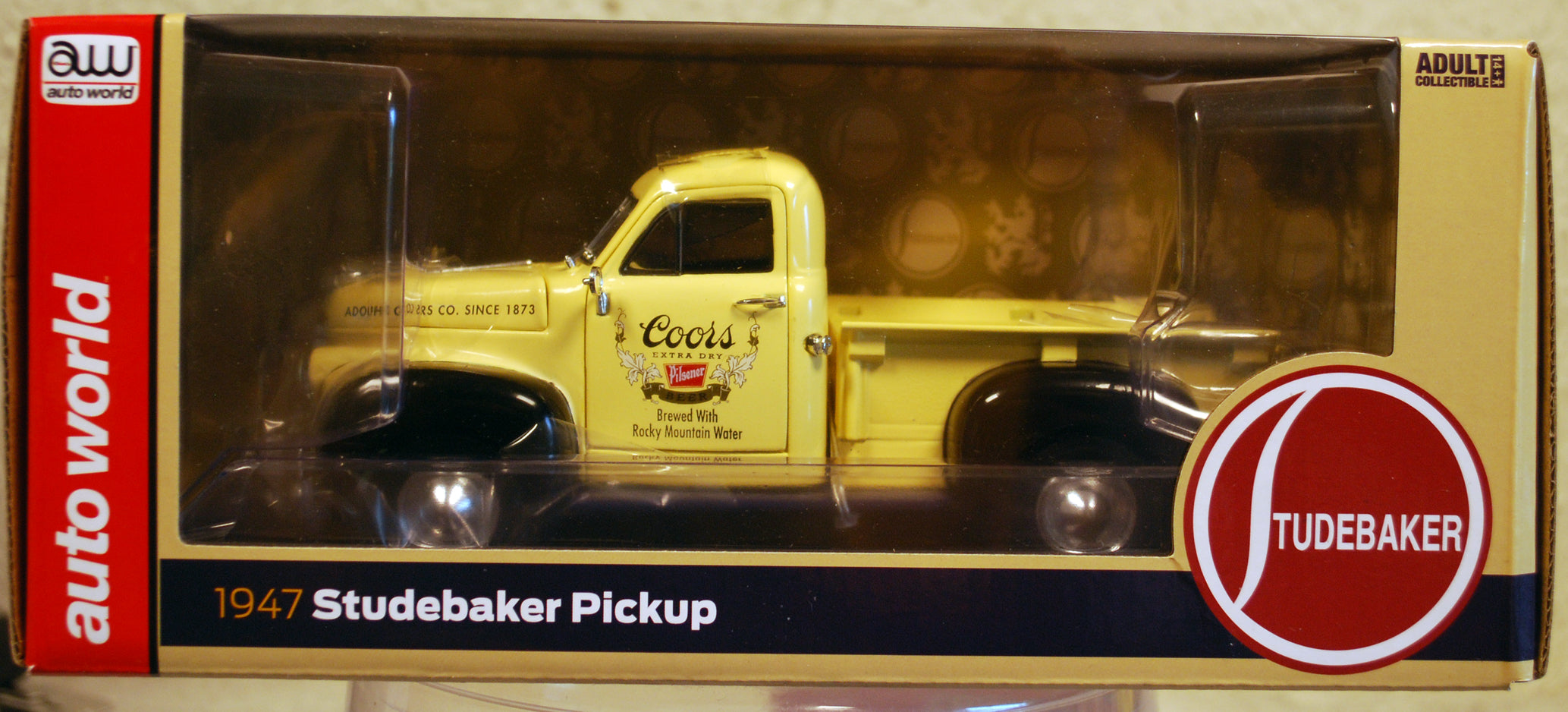 1947 Studebaker Pickup Coors Extra Dry Pilsener 1:24 Autoworld AW24012
