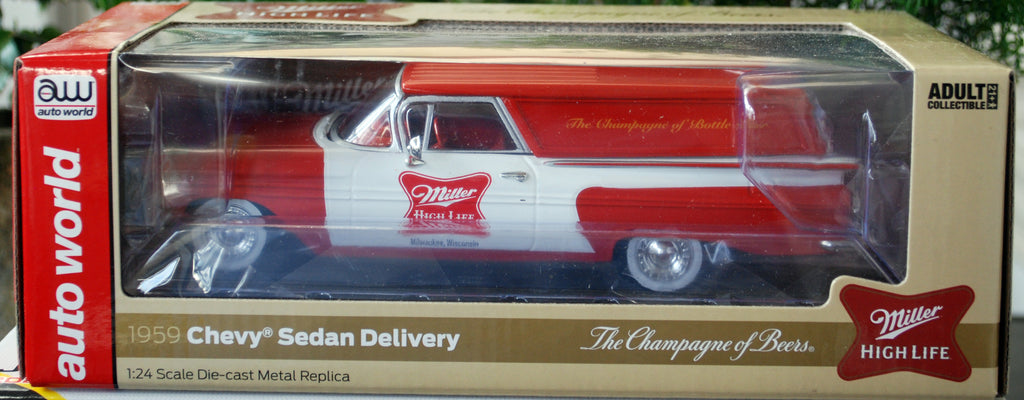 1959 Chevrolet Sedan Delivery Miller Beer 1:24 Autoworld 24014