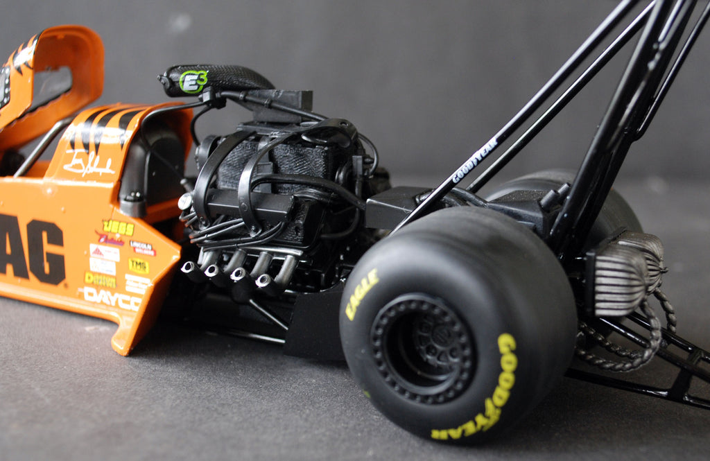 Autoworld AWN009 2022 SCAG Power Equipment NHRA Top Fuel Tony Schumacher 1:24