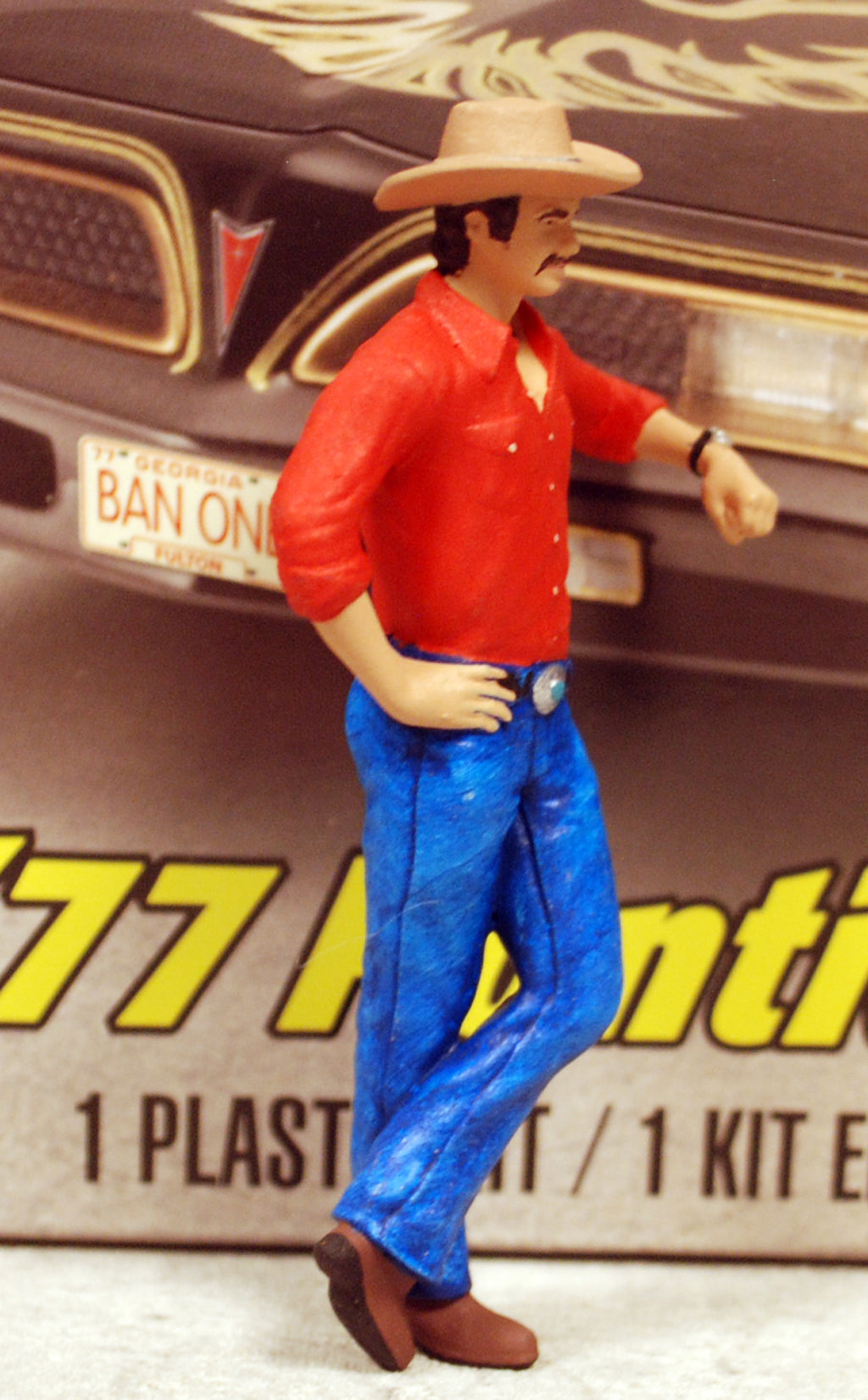 Cartrix 24005 Burt Reynolds als Bandit aus Smokey and the Bandit 1:24