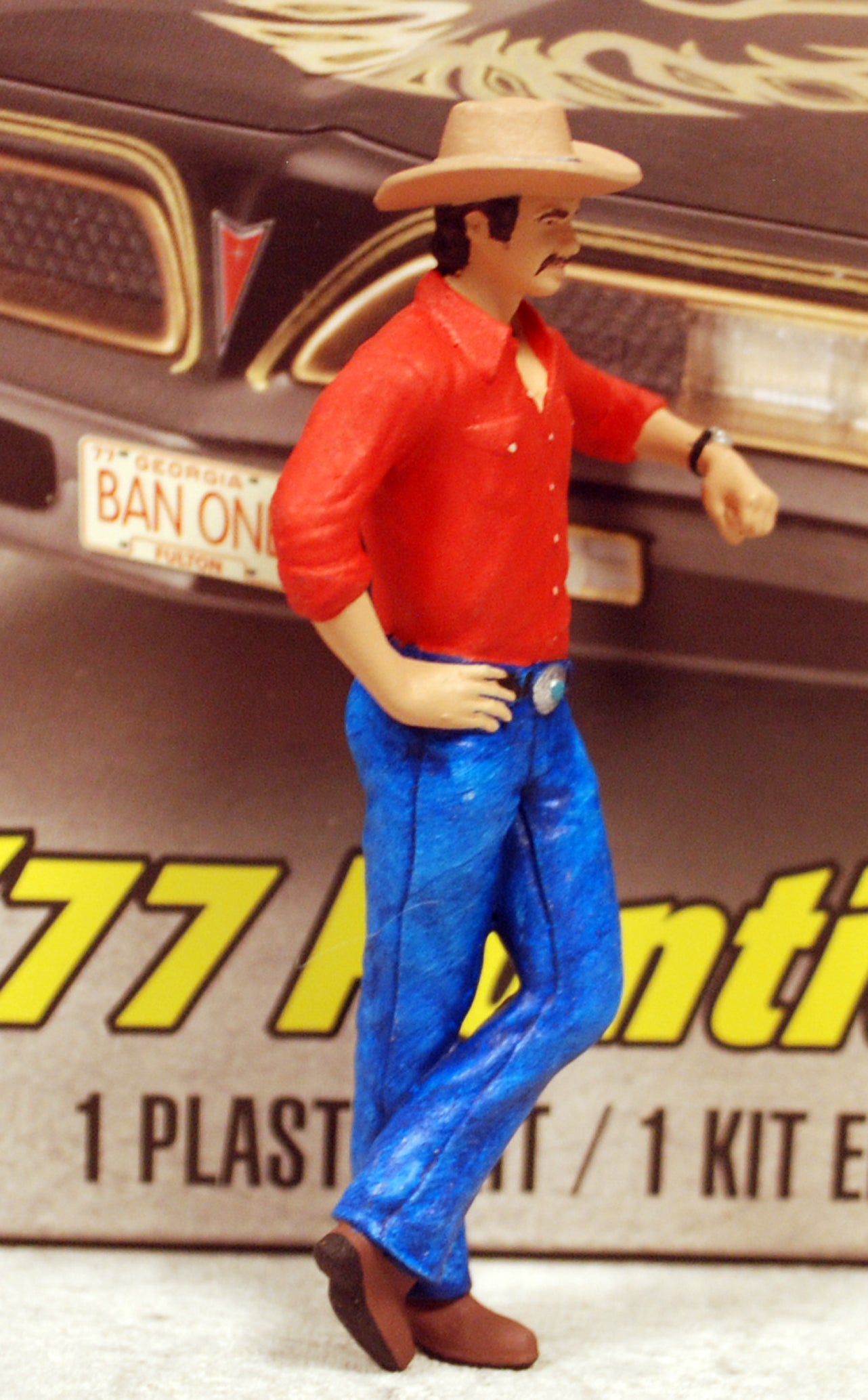 Cartrix 24005 Burt Reynolds als Bandit aus Smokey and the Bandit 1:24
