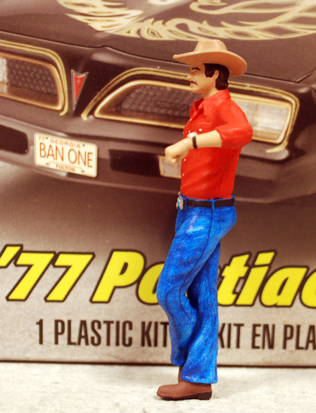 Cartrix 24005 Burt Reynolds als Bandit aus Smokey and the Bandit 1:24