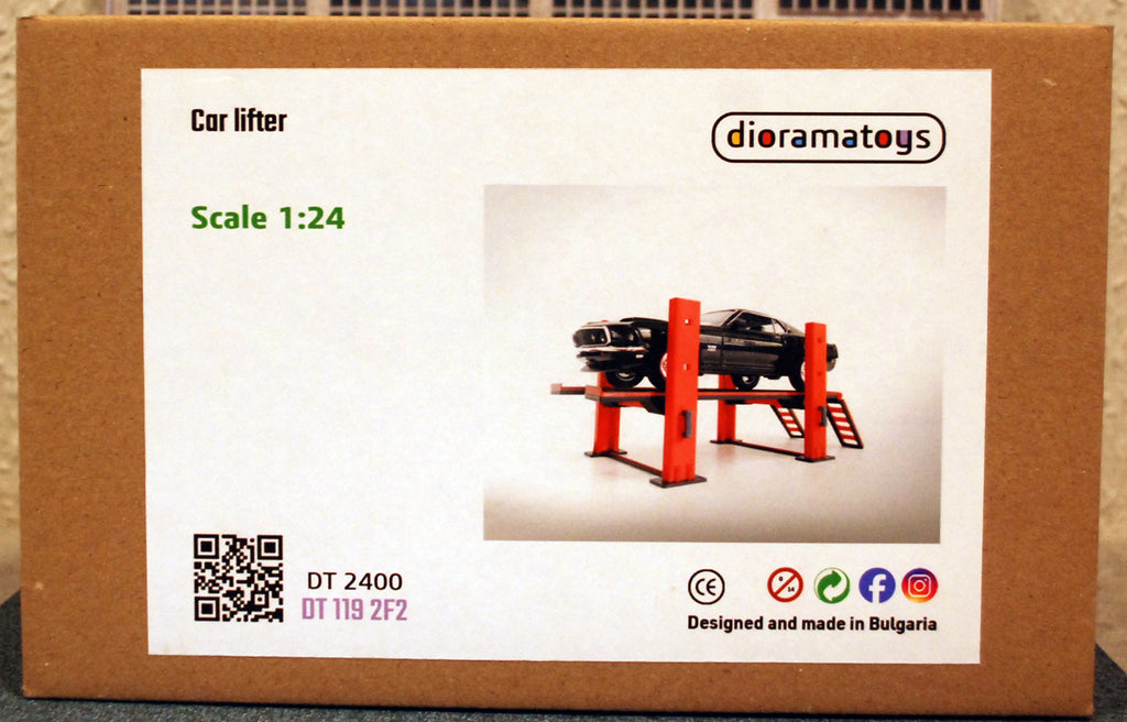 Dioramatoys DT2400 Car Lifter Hebebühne 1:24