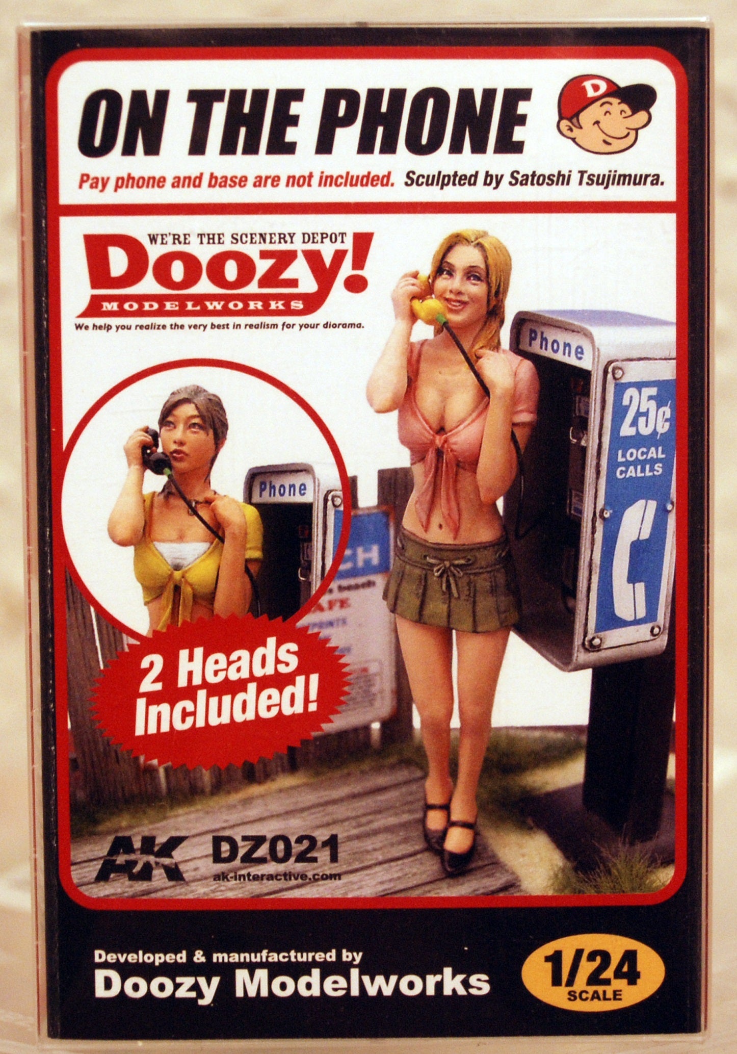 Doozy 011-021 on the payphone Münzfernsprecher 1:24