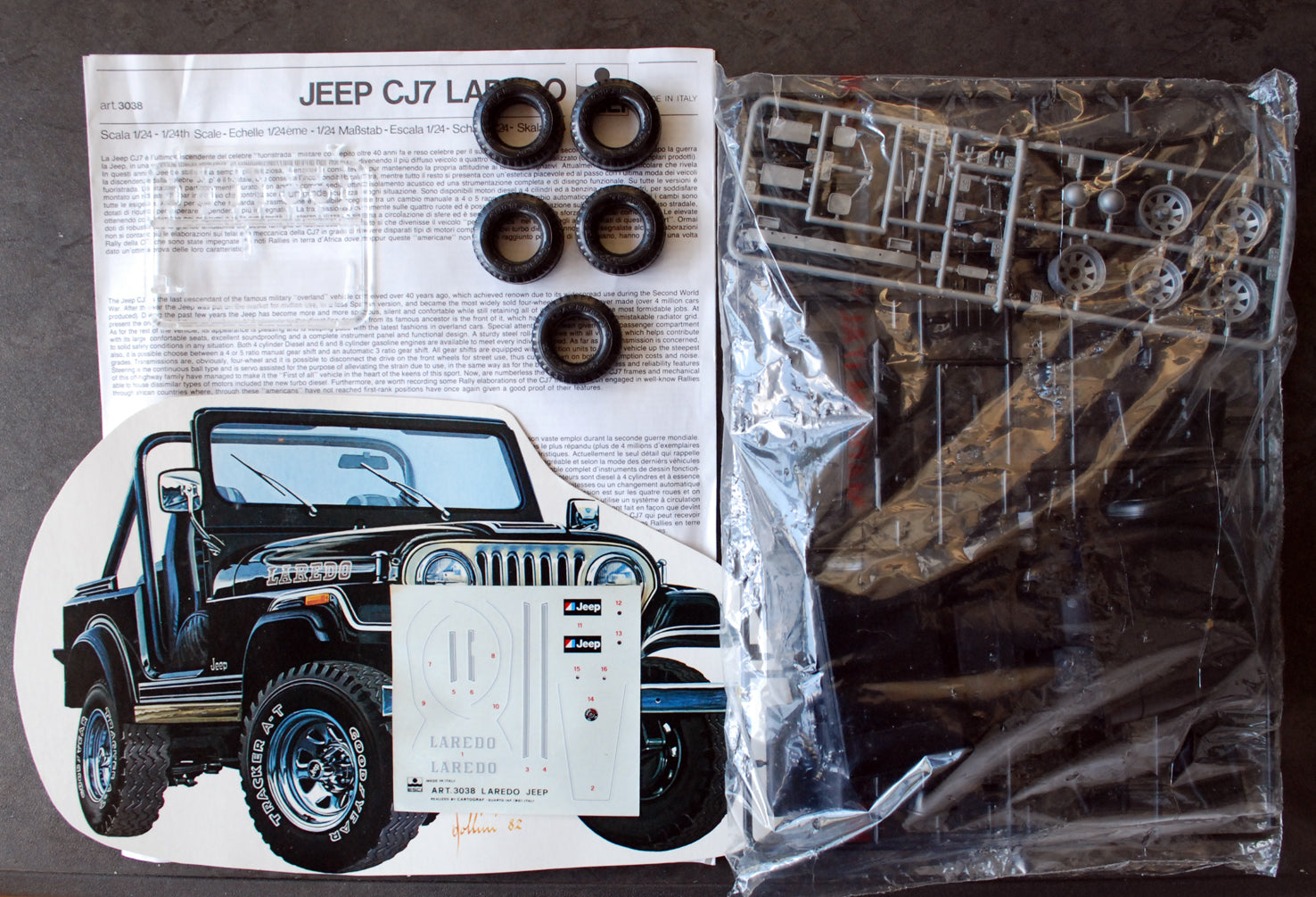 Esci 3041 3038 3035 1977 Jeep CJ - 7 Renegade Laredo Golden Eagle 1:24