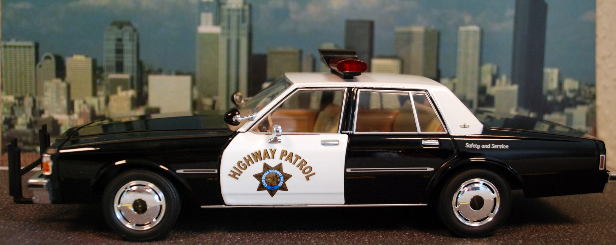 Green Light 85582 Hot Pursuit Ser. 8 1989 Chevrolet Caprice PPV CHIP 1:24