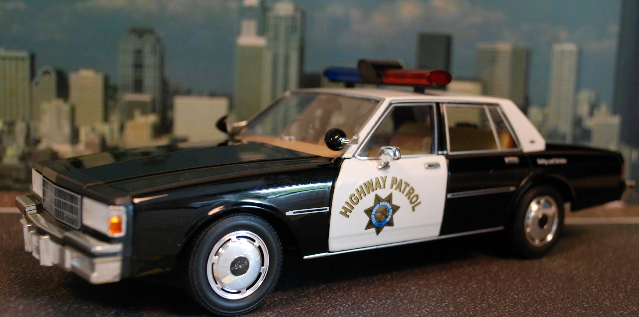 Green Light 85582 Hot Pursuit Ser. 8 1989 Chevrolet Caprice PPV CHIP 1:24
