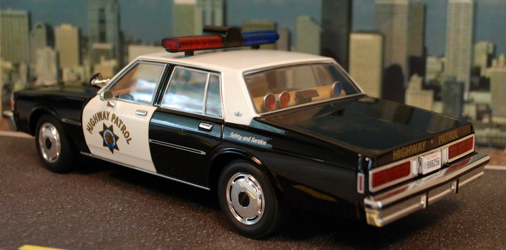 Green Light 85582 Hot Pursuit Ser. 8 1989 Chevrolet Caprice PPV CHIP 1:24