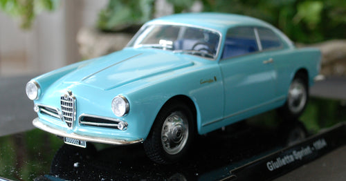 1957 Alfa Romeo Giulietta Sprint 1:24 Hachette