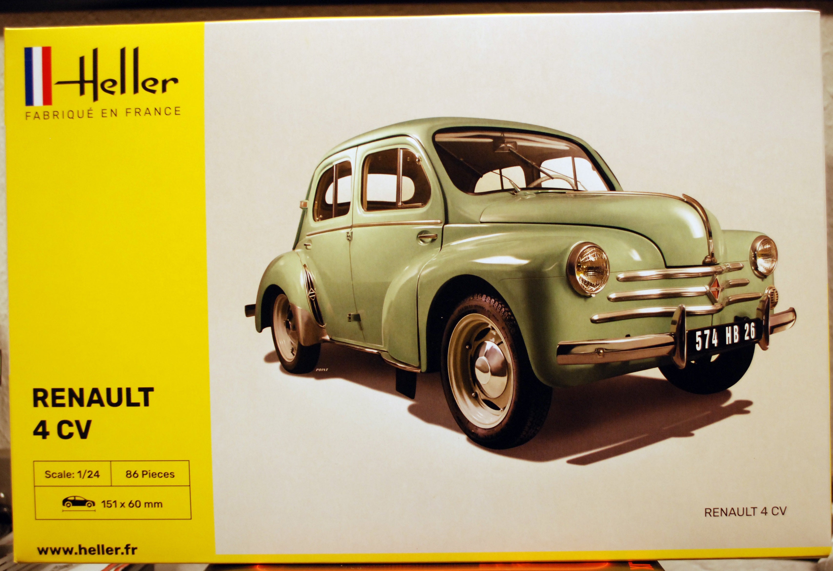 Heller 80762 1955 Renault 4 CV 1:24